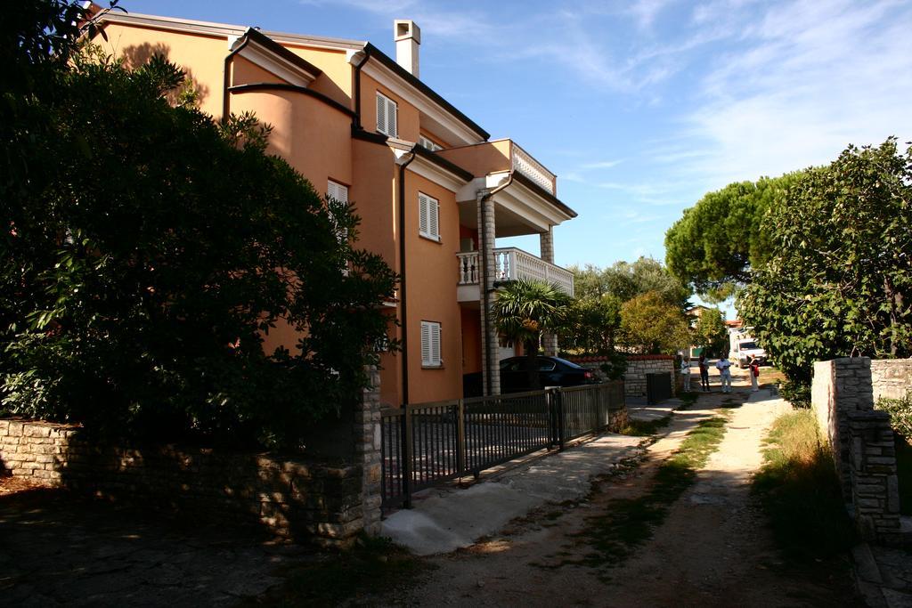 Villa Riva Umag Exterior foto